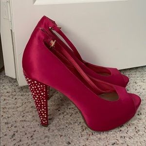 Cute sexy pink heels from madden girl